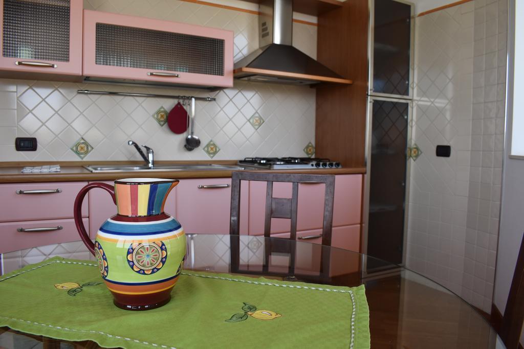 איספיקה Villa Orchidea Luxury B&B מראה חיצוני תמונה